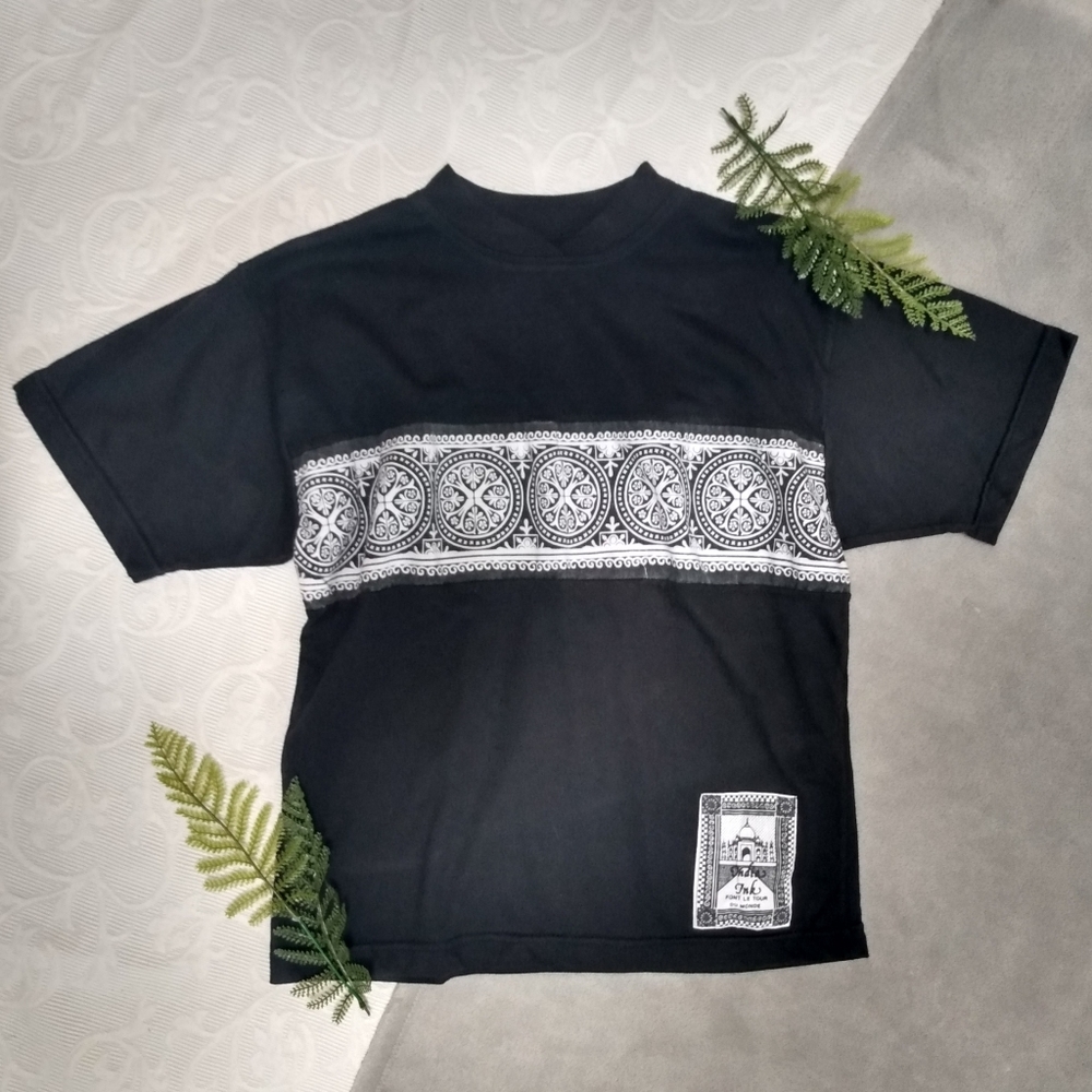 Gitano Collections Vintage Black Graphic T Shirt
